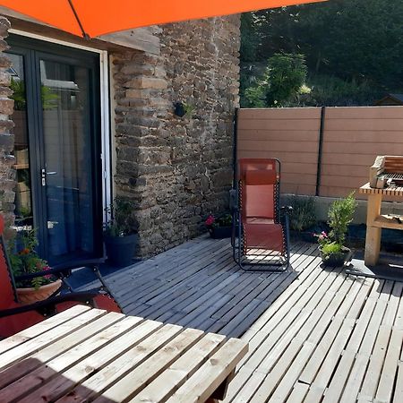 A La Memoire De Merlin & Spa Saint-Malon-sur-Mel Exterior photo